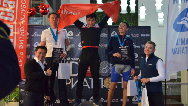 В Алматы прошел чемпионат по Indoor триатлону