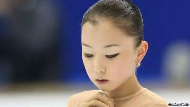 Элизабет Турсынбаева стала чемпионкой Казахстана по фигурному катанию