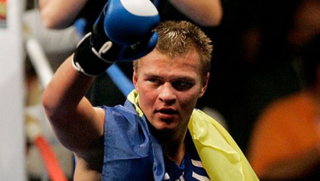 Украинский боксер Вячеслав Глазков вслед за Роем Джонсом проведет бой в статусе россиянина