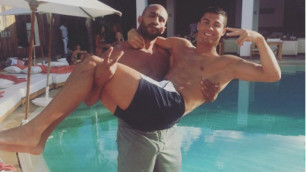 "Реал" запретил Роналду летать к другу в Марокко
