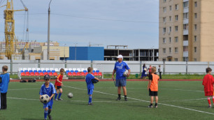 Опуститесь на землю, детские футбольные тренеры получают 30-40 тысяч - Азат Нильдибаев