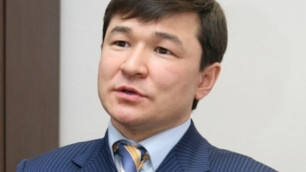 Если бы "Астана" содержалась на личные деньги Хамитжанова, он мог бы выражать недовольство - Кожагапанов