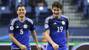 Сборная Казахстана ведет после первого тайма матча за "бронзу" Евро