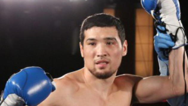 Даурен Елеусинов нокаутировал соперника в первом раунде