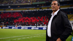 Мексиканского тренера удалили за "боксерское" празднование гола