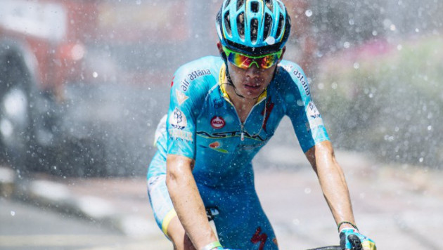 Велогонщик "Астаны" выиграл королевский горный этап "Тур Лангкави"