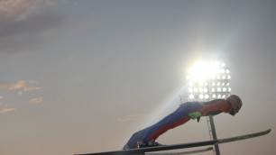 "Золотым" дублем Превца закончился в Алматы этап Кубка мира по прыжкам с трамплина