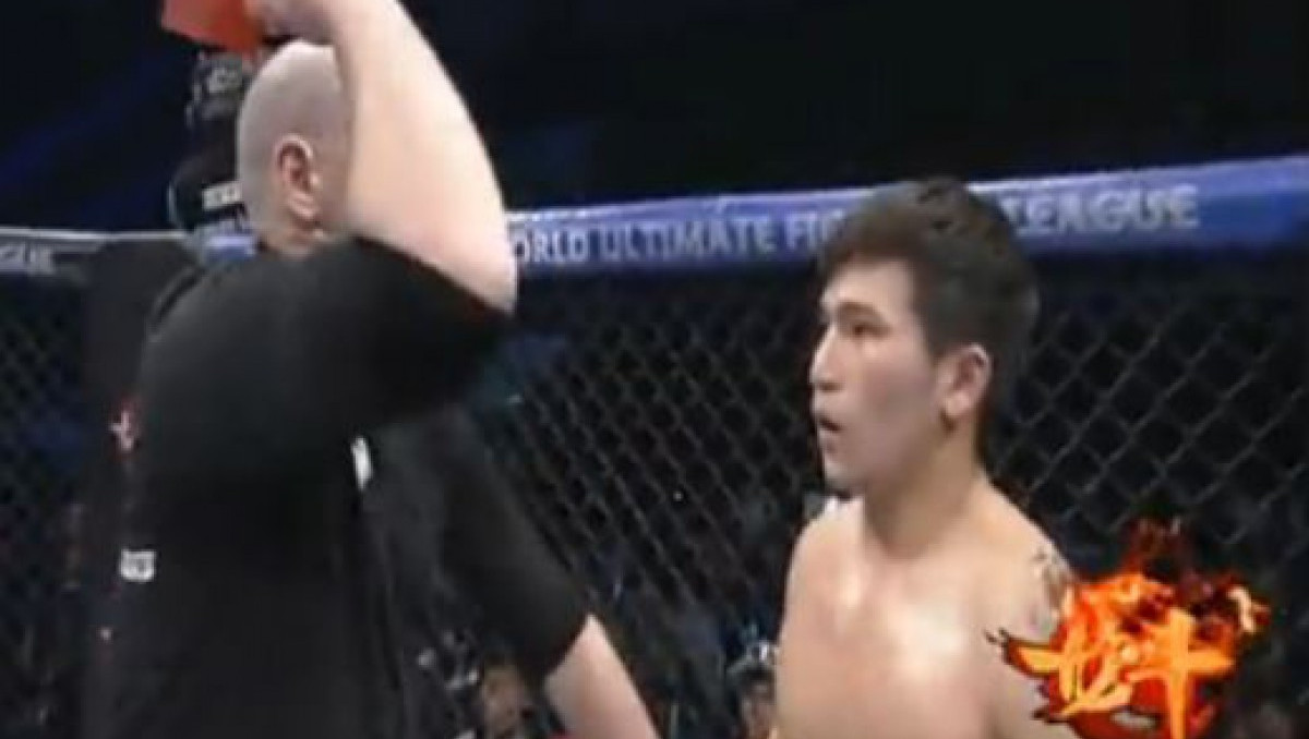 Бейся или не выходи на ринг вообще -  Анатолий Ким о скандале с двумя казахами на турнире в Китае