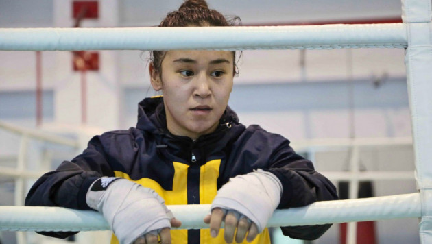 Казахстанка Назым Ищанова стартовала с победы на лицензионном турнире по боксу в Китае