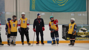 В Алматы российские тренеры провели сборы для юных хоккеистов