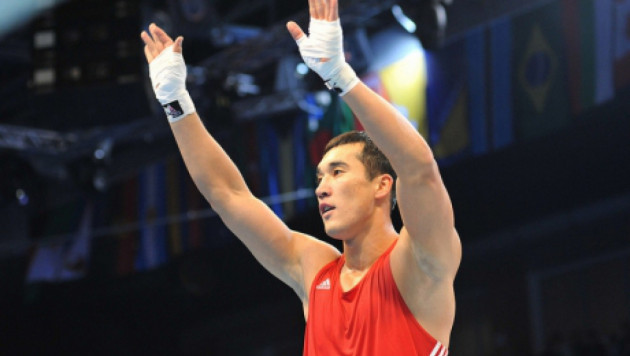 Ниязымбетов стартовал с победы на лицензионном турнире по боксу в Китае