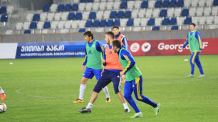 Футболисты сборной Казахстана провели тренировку в Тбилиси