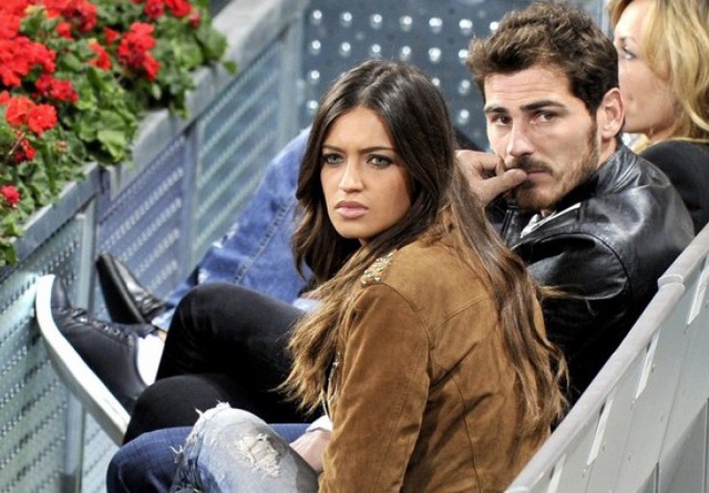 Эксфутболист сборной Испании Икер Касильяс и телеведущая