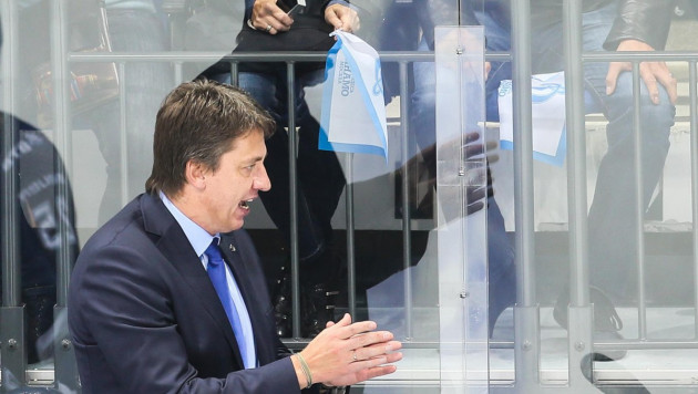 Казахстан играет только на контратаках, швейцарцы их возили по зоне - тренер сборной России