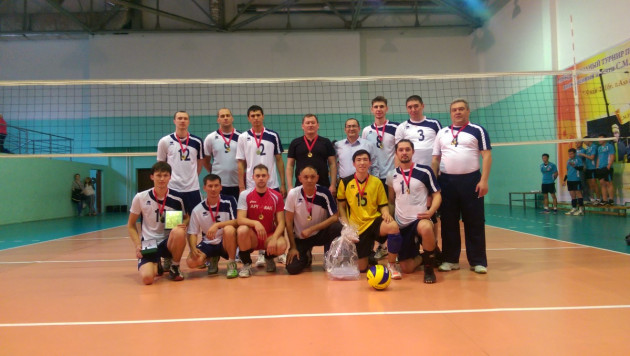 Команда из Алматы одержала победу на международном любительском турнире по волейболу памяти Рамазанова