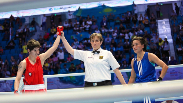 Назым Кызайбай во второй раз в карьере выиграла ЧМ по боксу