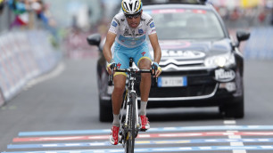 Ару поднялся на восьмое место в общем зачете после 12-го этапа "Тур де Франс"