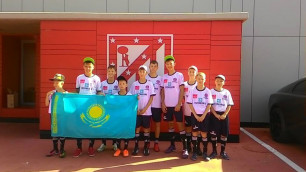 Футболисты из костанайского детского дома побывали в гостях у мадридского "Атлетико"