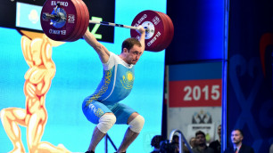 Денис Уланов идет на четвертом месте после рывка на Олимпиаде-2016