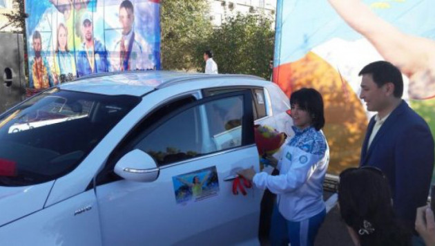 Бронзовой призерке Олимпиады в Рио Ларионовой в Уральске подарили автомобиль