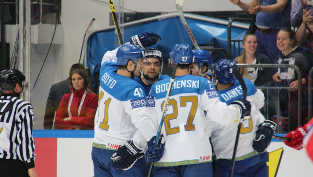 Казахстанские хоккеисты победили Норвегию на старте олимпийского квалификационного турнира