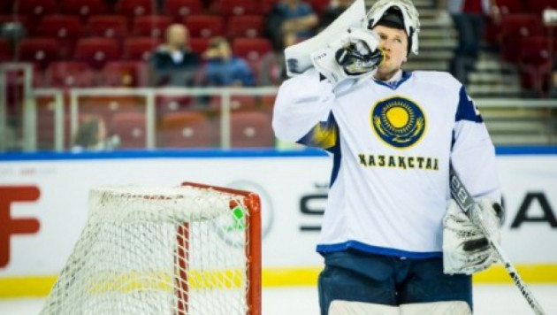 Виталий Колесник будет защищать ворота сборной Казахстана по хоккею в матче с Францией