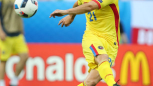 Капитан сборной Румынии после перелома носа в матче с Казахстаном забил красивый гол за клуб