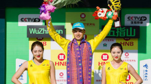 Алексей Луценко выиграл восьмой этап "Тура Хайнаня" и удержал майку лидера