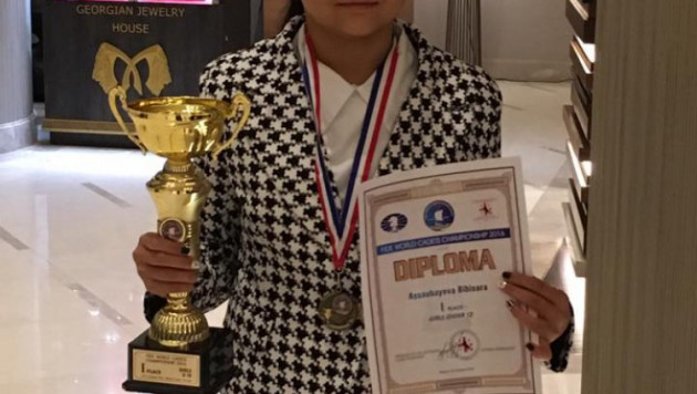 Шахматистка из Казахстана Бибисара Асаубаева выиграла первый турнир под флагом России