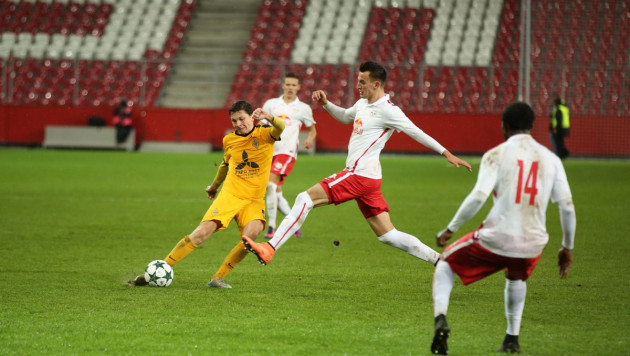 "Кайрат" пропустил восемь голов от "Зальцбурга" в первом матче 1/8 финала Юношеской лиги УЕФА