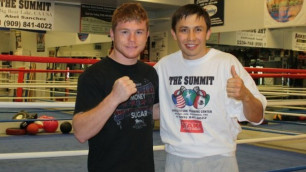 Альварес и Головкин. Фото с сайта boxingscene.com