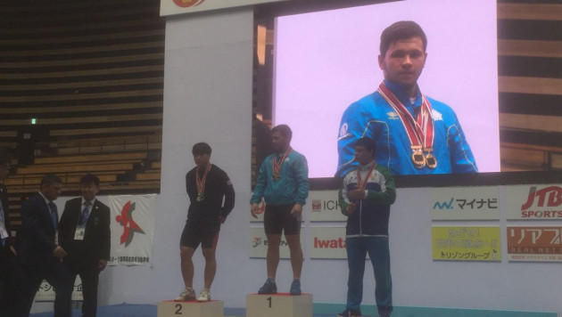 Еще один юный штангист из Казахстана выиграл золотую медаль на чемпионате Азии