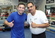 Геннадий Головкин и Абель Санчес. Фото с сайта boxingscene.com