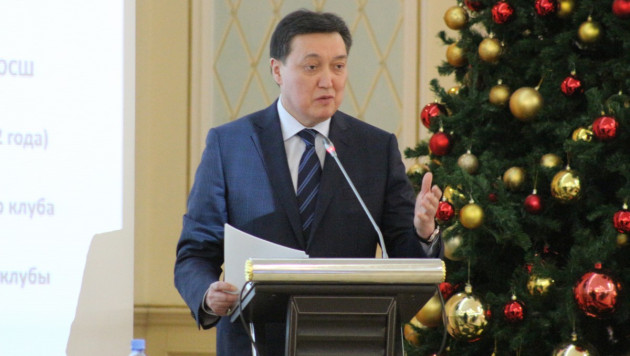Аскар Мамин переизбран на пост президента Казахстанской федерации хоккея