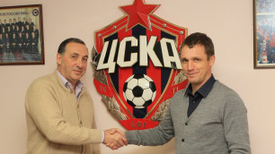 Виктор Гончаренко (справа). Фото с официального сайта ЦСКА