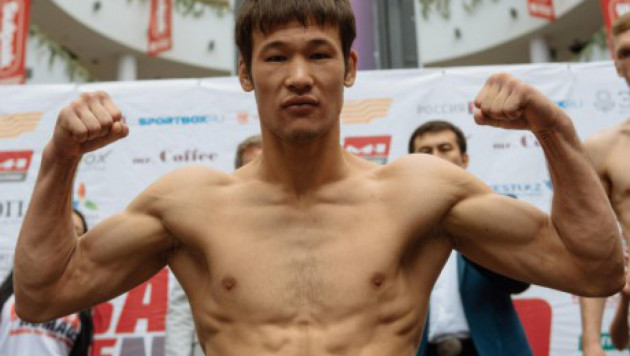 Казахстанец Шавкат Рахмонов проведет бой с чемпионом M-1 на турнире в Москве