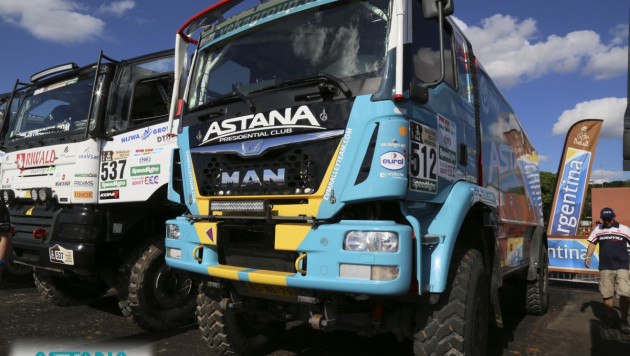 Команда Astana Motorsports прошла техническую проверку перед стартом "Дакара"