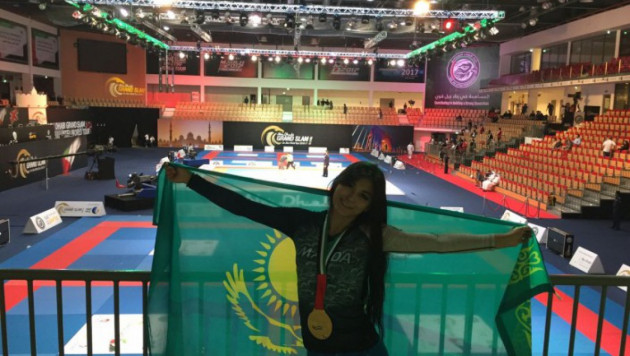 Студентка из Казахстана выиграла турнир по джиу-джитсу в ОАЭ