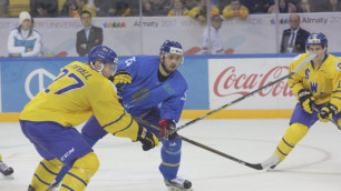 Сборная Казахстана по хоккею победила Швецию и вышла в полуфинал Универсиады-2017