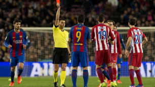 "Барселона" подаст апелляцию на удаление Суареса в полуфинале Кубка Испании с "Атлетико"