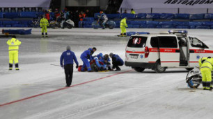 Российского гонщика госпитализировали после падения на ЧМ по спидвею в Алматы