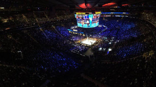 В сети появилось видео драки казахстанцев во время боя Головкин - Джейкобс на Madison Square Garden