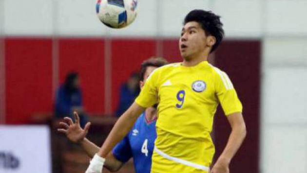 17-летний Сейдахмет отметился желтой карточкой за симуляцию в дебютном матче в КПЛ