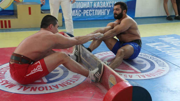 В Алматы состоялся чемпионат Казахстана по мас-рестлингу