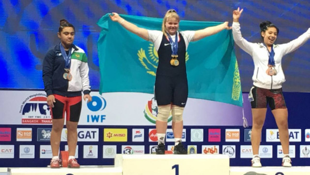 Казахстан завоевал третью золотую медаль на юношеском чемпионате мира по тяжелой атлетике
