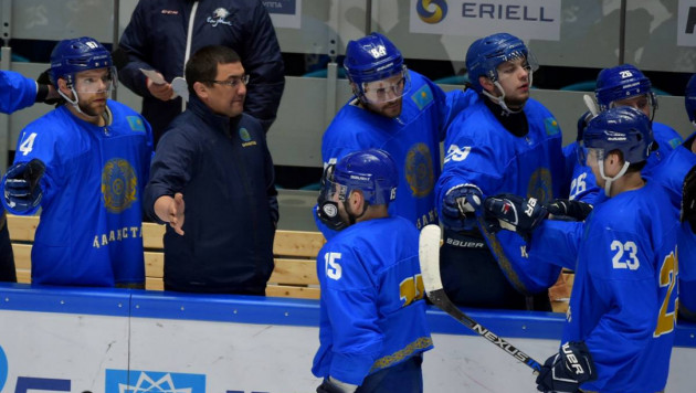 Прямая трансляция товарищеского матча по хоккею Италия - Казахстан
