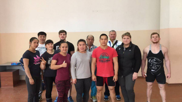 Сборная Казахстана по тяжелой атлетике назвала состав на чемпионат Азии
