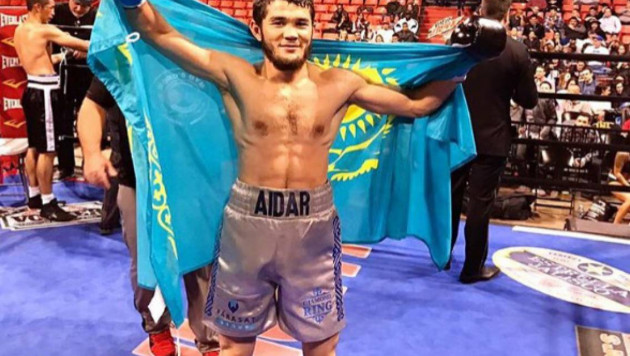 Казахстанский боксер Шарибаев одержал очередную победу нокаутом