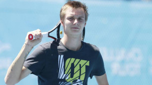 Казахстанский теннисист Бублик потроллил Федерера и Маррея