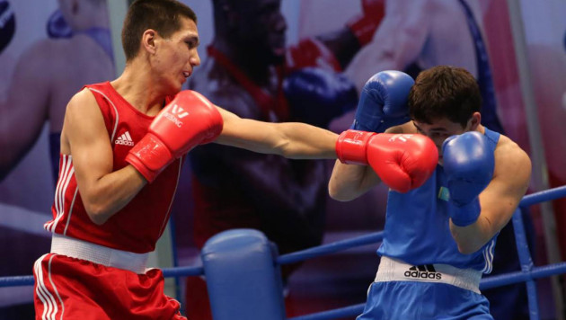 Казахстанец Куатов проиграл узбекскому боксеру и стал бронзовым призером Исламиады-2017
